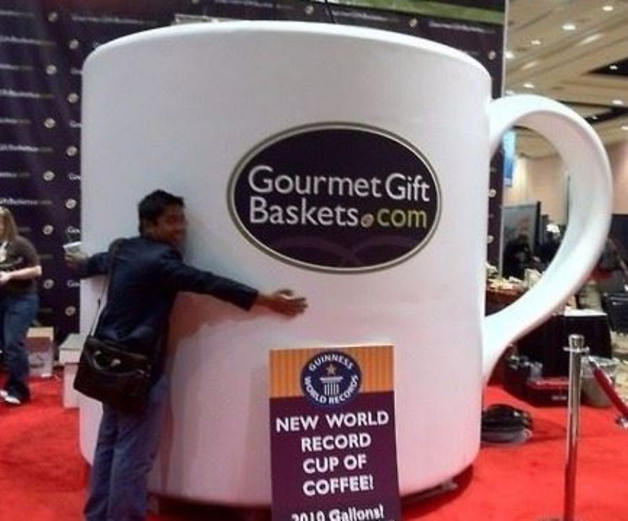 THE WORLDS BIGGEST MUG !