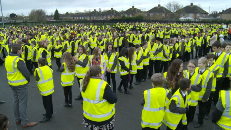 The World’s largest gathering of Hi visibility vests !